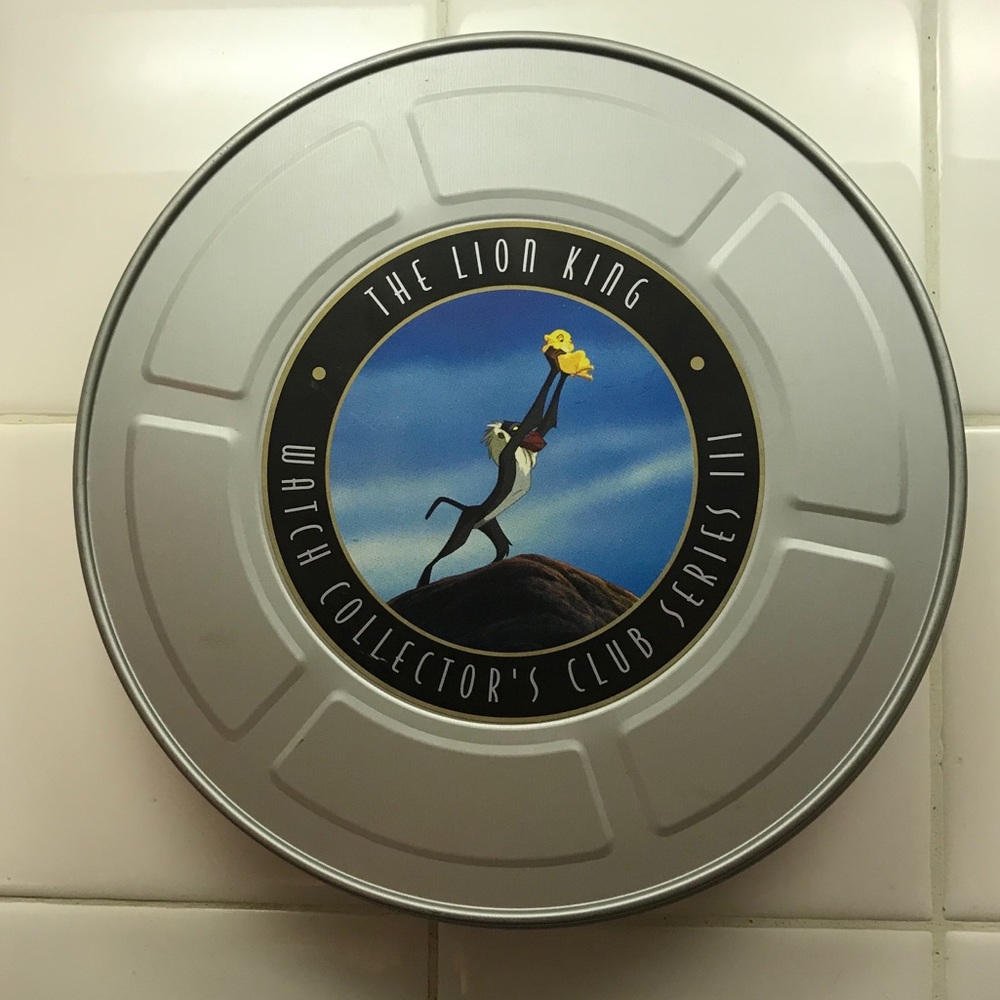 DISNEY’S The Lion King Collectors Edition Watch - Picture 1 of 5